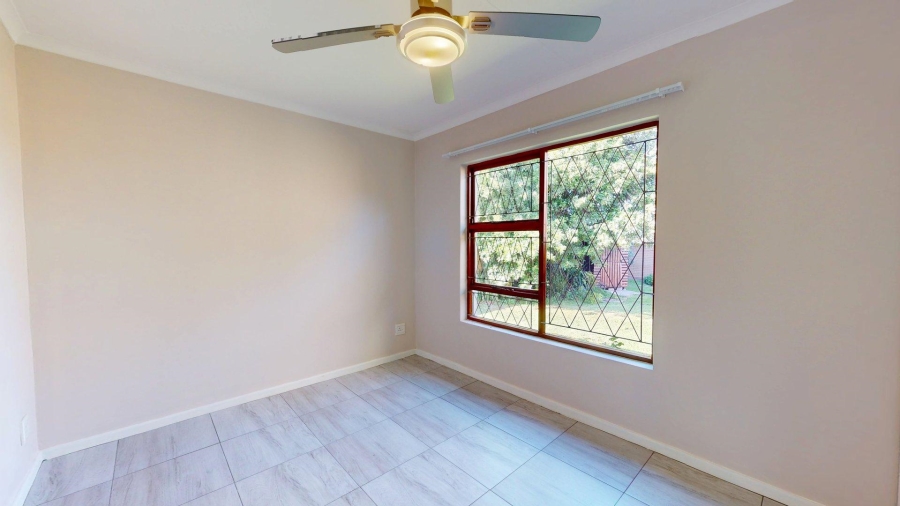 2 Bedroom Property for Sale in Kabega Park Eastern Cape